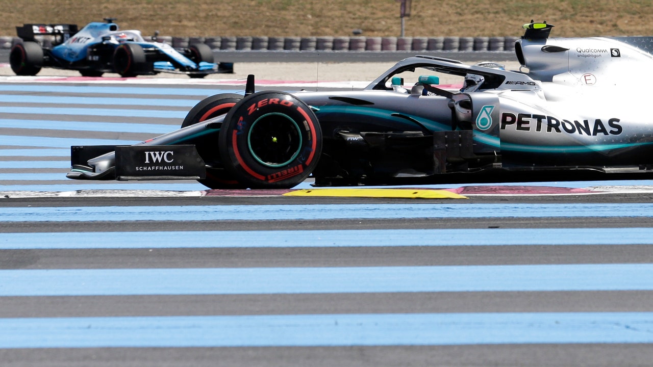 Hamilton takes pole position for French GP; Vettel 7th